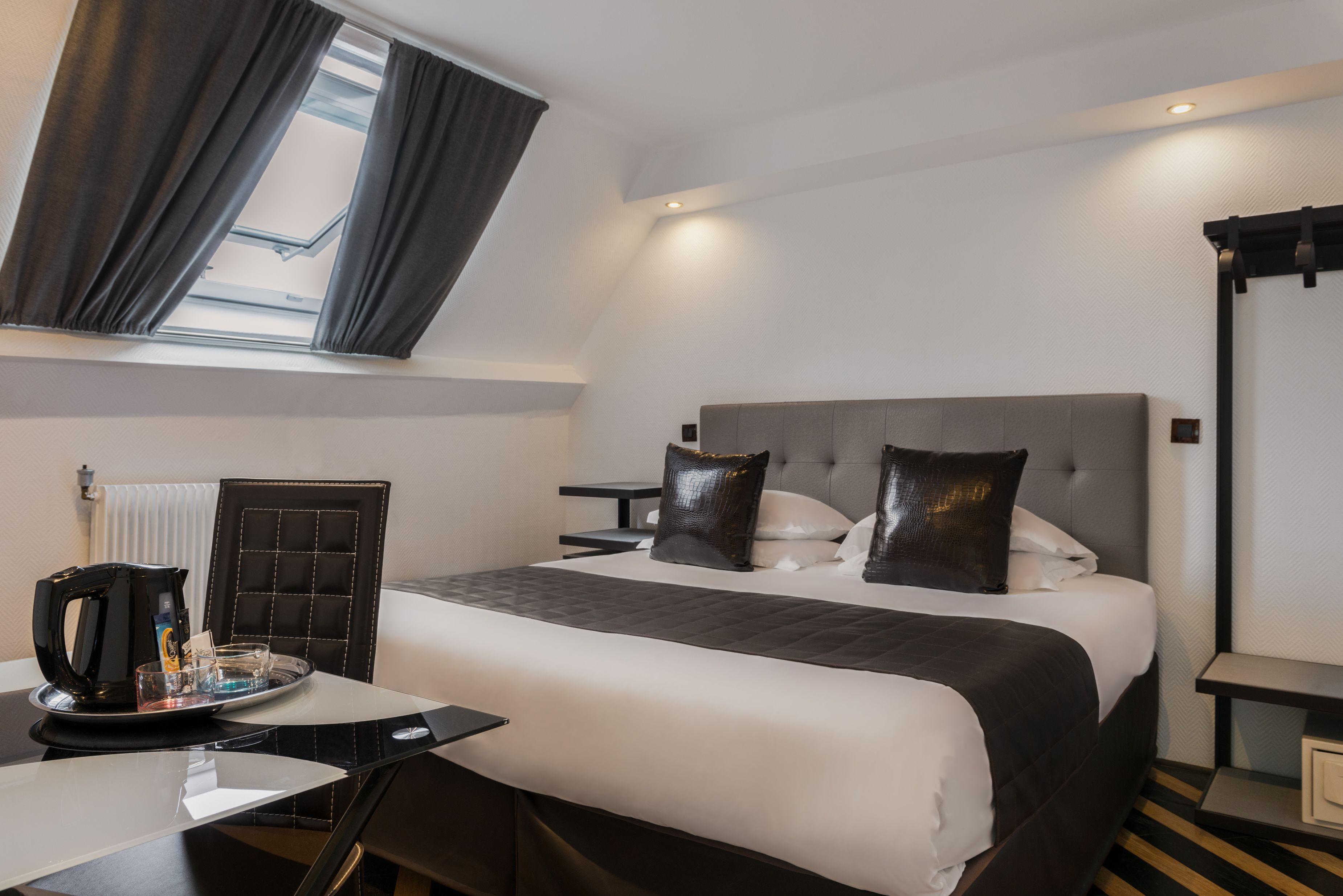 Aida Marais 3* Parigi